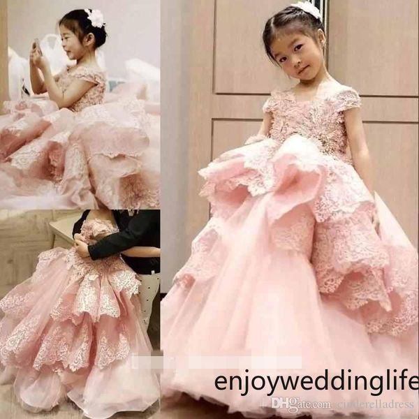 princess pink lace мантия шарик девушок цветок платье 2019 jewel шея с коротким рукавом оборок многоуровневых юбок девочки pageant платье пе, White;blue 
princess pink lace мантия шарик девушок цветок платье 2019 jewel шея с коротким рукавом оборок многоуровневых юбок девочки pageant платье пе, White;blue