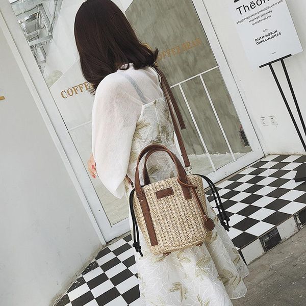 woman beach straw weaving shoulder bag ladies trendy summer bucket bag hand women handbag shoulder crossbody bags
woman beach straw weaving shoulder bag ladies trendy summer bucket bag hand women handbag shoulder crossbody bags