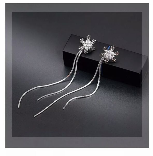fashion- dangle earrings women luxury designer xmas snow dangling earrings silver tassel s925 silver needle stud earring jewely love gift
fashion- dangle earrings women luxury designer xmas snow dangling earrings silver tassel s925 silver needle stud earring jewely love gift