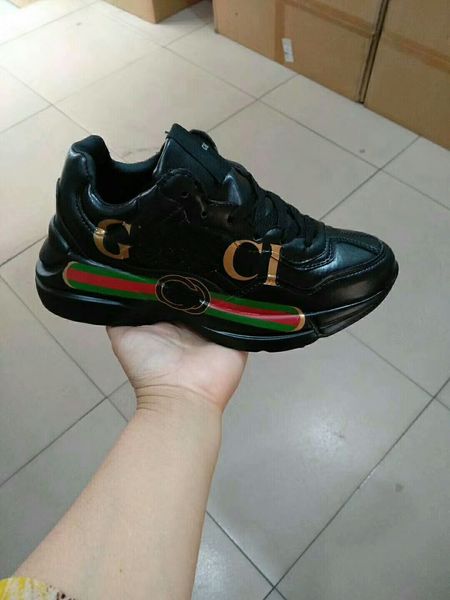 2019 Hot fashion shoes G ci Men Women Rhyton Beige Black White Casual Shoes size 36-44
2019 Hot fashion shoes G ci Men Women Rhyton Beige Black White Casual Shoes size 36-44