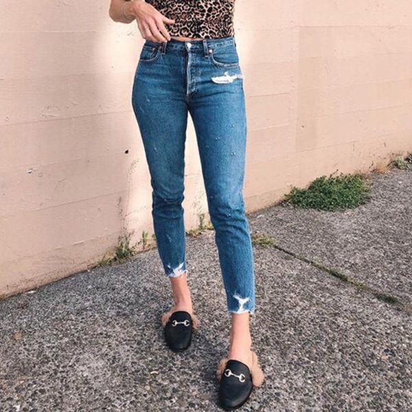 6.13 chulucci 2020 new women high waist heavy craft washed hole jeans vintage cotton straight jeans 2 color, Blue
6.13 chulucci 2020 new women high waist heavy craft washed hole jeans vintage cotton straight jeans 2 color, Blue