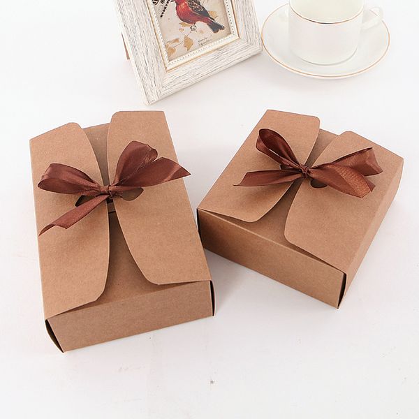 200pcs kraft paper snowflake packaging box egg yolk nougat packaging gift box baking puff egg yolk pastry cake box custom dhl
200pcs kraft paper snowflake packaging box egg yolk nougat packaging gift box baking puff egg yolk pastry cake box custom dhl