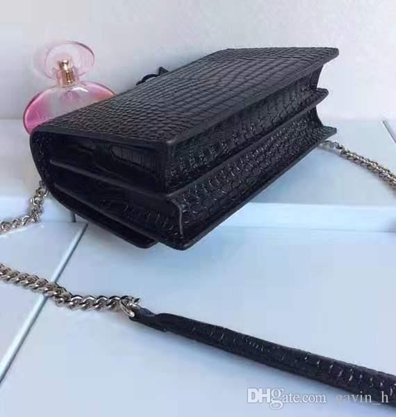 new crocodile pattern original cowhide silver chain genuine leather designer handbags luxury women shoulder bags
new crocodile pattern original cowhide silver chain genuine leather designer handbags luxury women shoulder bags