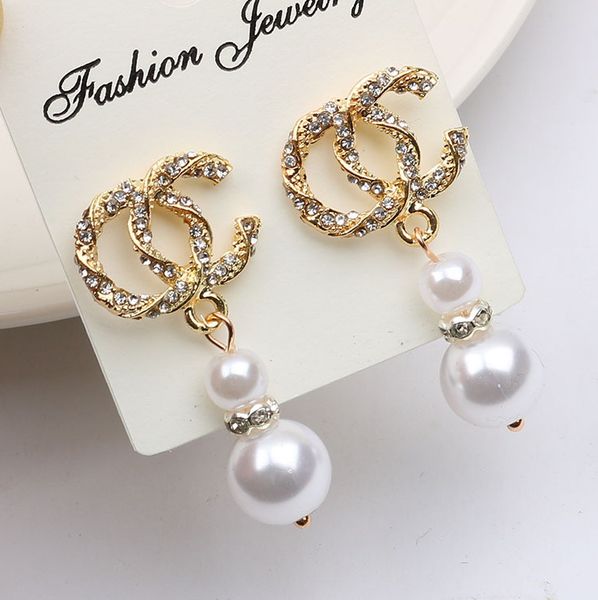2020 high-end fashion earrings high jewelry diamond letter earrings elegant temperament simple women's fashion earrings jewelry, Golden
2020 high-end fashion earrings high jewelry diamond letter earrings elegant temperament simple women's fashion earrings jewelry, Golden