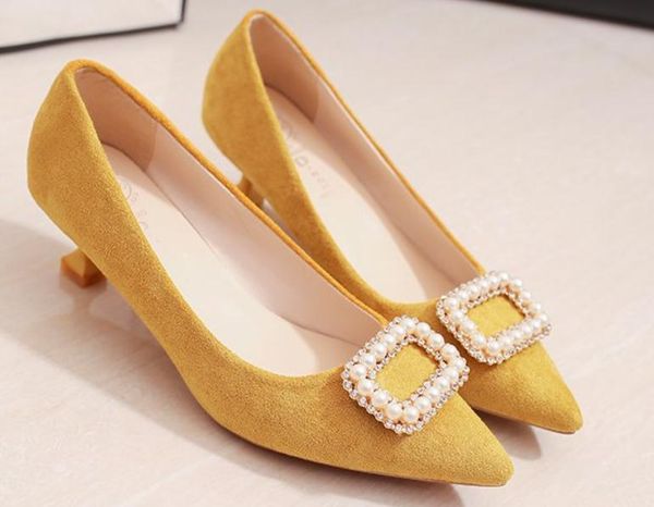 2018 suede women's shoes in spring and autumn with new style middle heel fine heel pointed end water drill, Black
2018 suede women's shoes in spring and autumn with new style middle heel fine heel pointed end water drill, Black