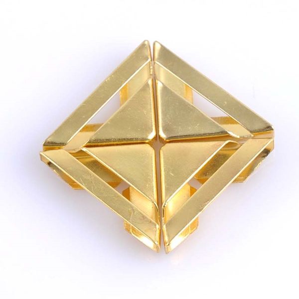 50pcs gold metal book corner trilateral albums menus folders box corner protectors for decor 15x15x2.5mm cp1060 other decorative stickers
50pcs gold metal book corner trilateral albums menus folders box corner protectors for decor 15x15x2.5mm cp1060 other decorative stickers