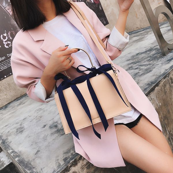 2019 new luxury women handbags shoulder bag bow handbag fashion designer messenger bag hasp clousure crossbody bag for girls
2019 new luxury women handbags shoulder bag bow handbag fashion designer messenger bag hasp clousure crossbody bag for girls