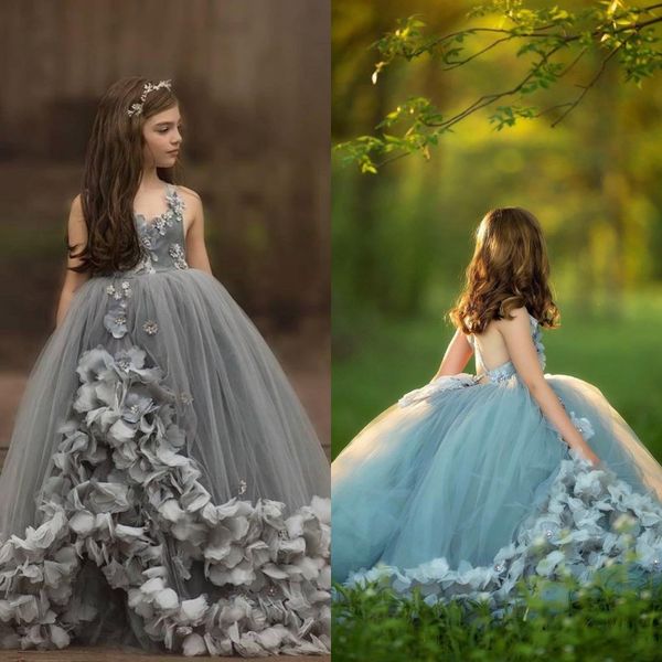 ruffles ball gown flower girls dresses formal arabic dubai style hand made flowers princess backless flower girls party prom gowns, White;blue
ruffles ball gown flower girls dresses formal arabic dubai style hand made flowers princess backless flower girls party prom gowns, White;blue