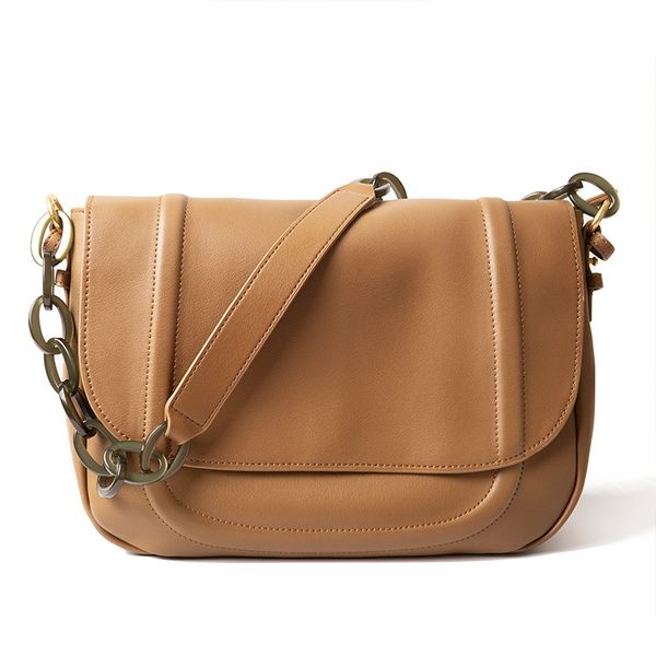 large-capacity saddle bag female slung shoulder portable leather chain large bag 2020 fashion new soft leather handbag
large-capacity saddle bag female slung shoulder portable leather chain large bag 2020 fashion new soft leather handbag