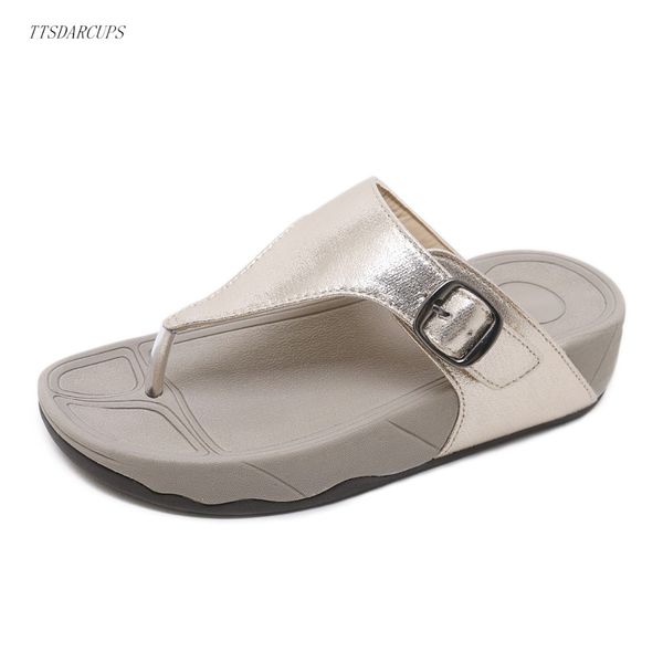 ttsdarcups 2018 summer new slopes and cool slippers thick bottomed muffin and outdoors wearing a trifle slipper clasp sandals, Black
ttsdarcups 2018 summer new slopes and cool slippers thick bottomed muffin and outdoors wearing a trifle slipper clasp sandals, Black