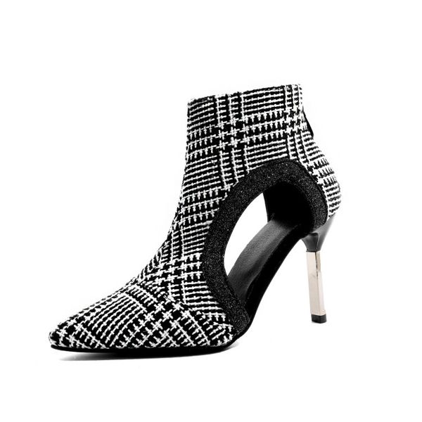 spring 2020 new oversized low-women's shoes pointed toe high-heeled fashion wild women's boots short boots, Black
spring 2020 new oversized low-women's shoes pointed toe high-heeled fashion wild women's boots short boots, Black