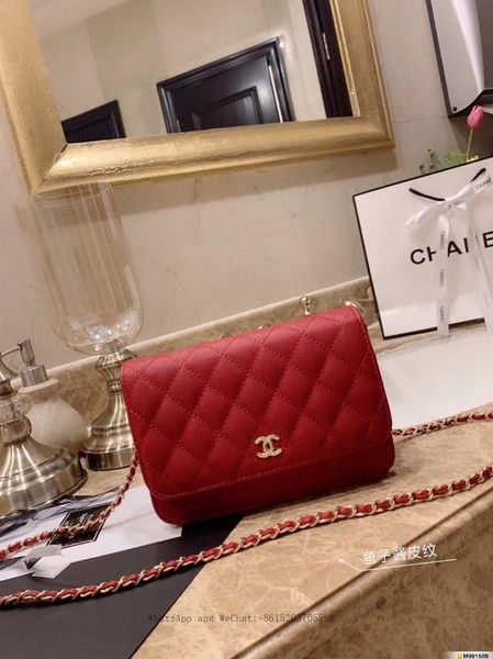 2019 новейшие классические плеча посланники женщины crossbody сумки сумка человек лоскут черный подарки
2019 новейшие классические плеча посланники женщины crossbody сумки сумка человек лоскут черный подарки