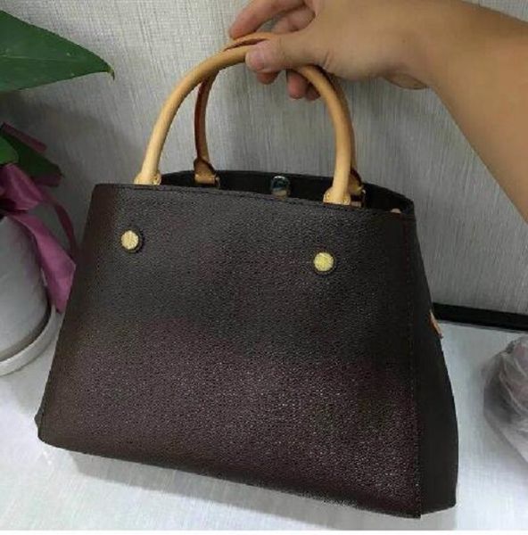 дизайнерские сумки montaigne tote женщин роскошные кожаные наплечные сумки кошелек цветочные печати сумки crossbody большой покупатель сумка
дизайнерские сумки montaigne tote женщин роскошные кожаные наплечные сумки кошелек цветочные печати сумки crossbody большой покупатель сумка