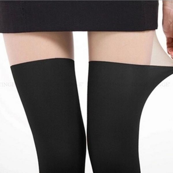 сексуальная леди колготки над коленом чистый черный соблазнение ремень шить колготки модные высокие стрейч сексуальные черные нейлоновые кол, Black;white 
сексуальная леди колготки над коленом чистый черный соблазнение ремень шить колготки модные высокие стрейч сексуальные черные нейлоновые кол, Black;white