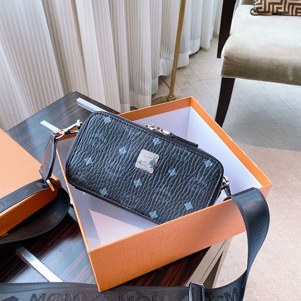 дизайнерская сумка через плечо фирменный кошелек мужские клатчи кожа мягкая и удобная мода высокое качество дизайнерский кошелек 19 * 11*7 с
дизайнерская сумка через плечо фирменный кошелек мужские клатчи кожа мягкая и удобная мода высокое качество дизайнерский кошелек 19 * 11*7 с