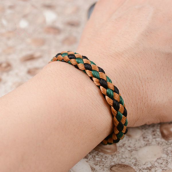 2020 new stainless steel magnetic buckle bracelet handmade polyester woven bracelet fashion men wrist band pulsera hombre, Golden;silver
2020 new stainless steel magnetic buckle bracelet handmade polyester woven bracelet fashion men wrist band pulsera hombre, Golden;silver