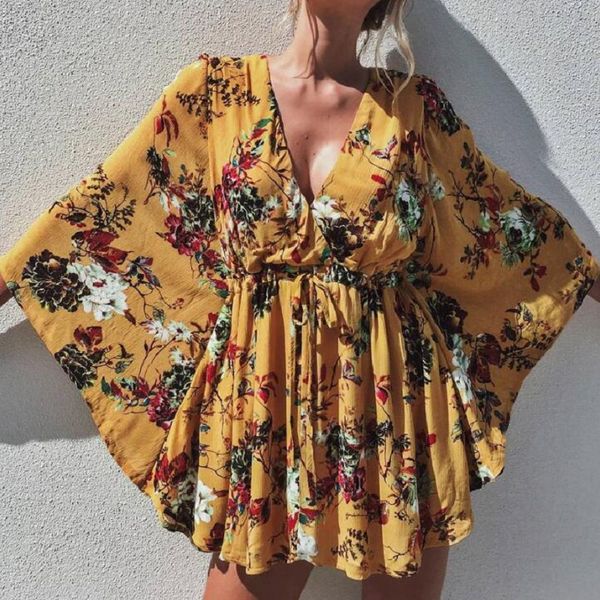 summer vintage womens ruffles dress women bohemia mini dresses v-neck printed trumpet sleeve vestidos verano 2018 dress, Black;gray
summer vintage womens ruffles dress women bohemia mini dresses v-neck printed trumpet sleeve vestidos verano 2018 dress, Black;gray
