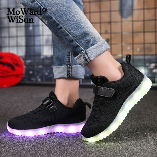 size 25-37 usb charging basket led children shoes with light up kids casual boys&girls luminous sneakers glowing shoe t200604, Black;red
size 25-37 usb charging basket led children shoes with light up kids casual boys&girls luminous sneakers glowing shoe t200604, Black;red