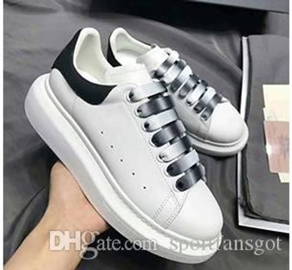 2020 new box wide lace designer shoes suede 3d prints oversized sneaker height increase 3m reflective party italy luxury shoes leather shoes, Black
2020 new box wide lace designer shoes suede 3d prints oversized sneaker height increase 3m reflective party italy luxury shoes leather shoes, Black