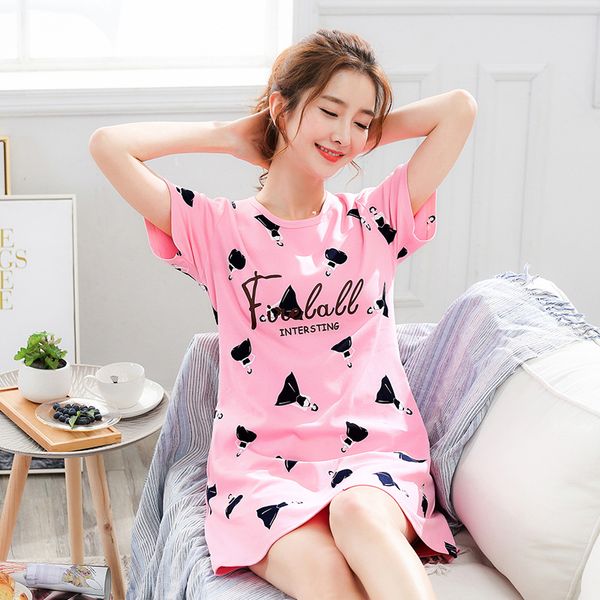 2019 летняя ночь платье женщины плюс размер nightgown мультфильм печати sleepshirts короткие рукава сорочка nightdress хлопок пижамы, Black;red
2019 летняя ночь платье женщины плюс размер nightgown мультфильм печати sleepshirts короткие рукава сорочка nightdress хлопок пижамы, Black;red