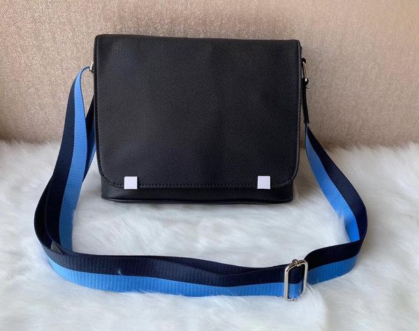 2022 district pm famous brand classic designer men messenger bags cross body bag school bookbag shoulder bag