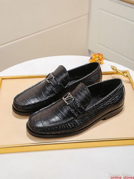 a8 men casual shoes vintage british style brogue shoes fashion classic flats wedding business dress party plus size 38-45 shoe
a8 men casual shoes vintage british style brogue shoes fashion classic flats wedding business dress party plus size 38-45 shoe
