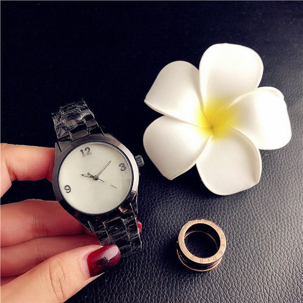 креативные роскошные дизайнерские женские часы orologio di lusso,производитель часов движения, Slivery;black 
креативные роскошные дизайнерские женские часы orologio di lusso,производитель часов движения, Slivery;black