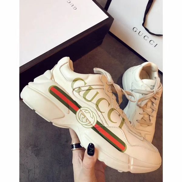 2019 new marathon ultra light running shoes non-slip breathable running shoes men women track and field training sports shoes coco
2019 new marathon ultra light running shoes non-slip breathable running shoes men women track and field training sports shoes coco
