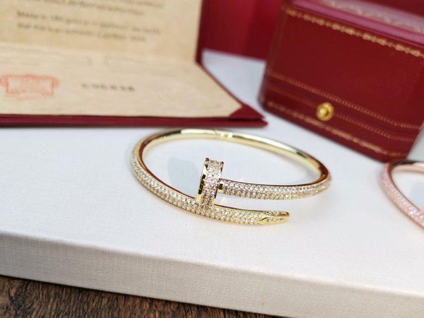 half circle full diamond nail bracelet bracelet earrings iced out chains jewelry necklace mens 14k gold chains rings cuban link chain new, Black
half circle full diamond nail bracelet bracelet earrings iced out chains jewelry necklace mens 14k gold chains rings cuban link chain new, Black