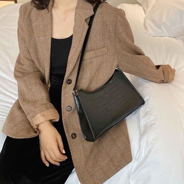 women's bag 2020 new simple handbag omni-directional soft pu leather large capacity one-shoulder messenger bag ladies #g
women's bag 2020 new simple handbag omni-directional soft pu leather large capacity one-shoulder messenger bag ladies #g