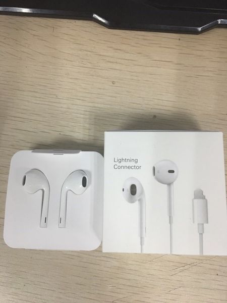 7-generation 7p Earphones Fox 100% Genuine Original OEM Wired headphone in ear headphones earphone With Remote Mic Control for 7plus 8 plus
7-generation 7p Earphones Fox 100% Genuine Original OEM Wired headphone in ear headphones earphone With Remote Mic Control for 7plus 8 plus