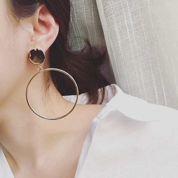 Golden Silver Color Big Round Circle Hoop Earrings Vintage Geometric Earrings For Women Statement Loop Earrings
Golden Silver Color Big Round Circle Hoop Earrings Vintage Geometric Earrings For Women Statement Loop Earrings
