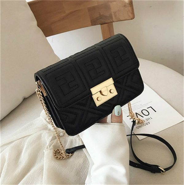 fashion handbag stylish shoulder bag cross body chain embroidery line small square bag 5colors ph-cfy20051835
fashion handbag stylish shoulder bag cross body chain embroidery line small square bag 5colors ph-cfy20051835