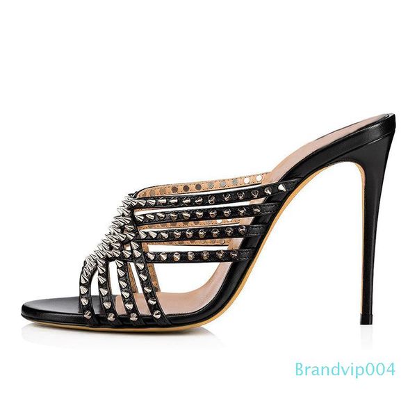 2019 new fashion brand designer women sandals metal studded open toe black high heel muller sandals large size wedding shoes
2019 new fashion brand designer women sandals metal studded open toe black high heel muller sandals large size wedding shoes