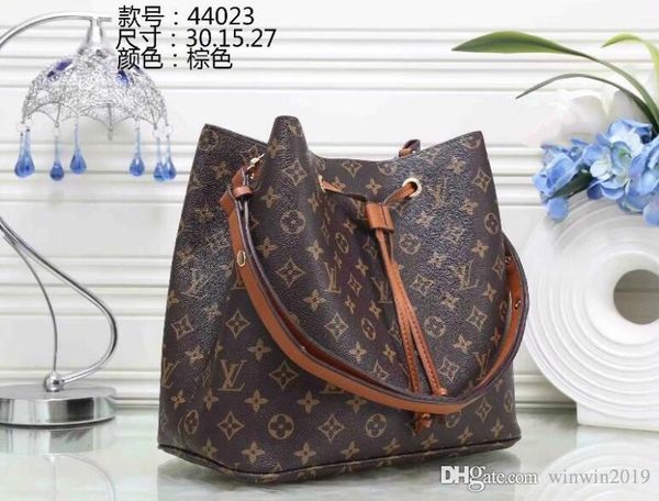 Loui 13 vuitton 13 leather women houlder bag f 13 gucci 090 kor 13 me enger bag men wai t bag che t bag handbag tote pur e
Loui 13 vuitton 13 leather women houlder bag f 13 gucci 090 kor 13 me enger bag men wai t bag che t bag handbag tote pur e