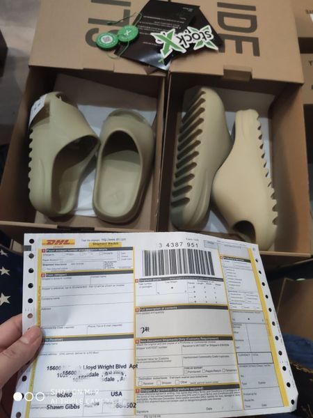 2020 fashion resin bone earth brown desert sand eva foam runner kanye west slides stock x mens womens kids children slipper slippers sandals
2020 fashion resin bone earth brown desert sand eva foam runner kanye west slides stock x mens womens kids children slipper slippers sandals