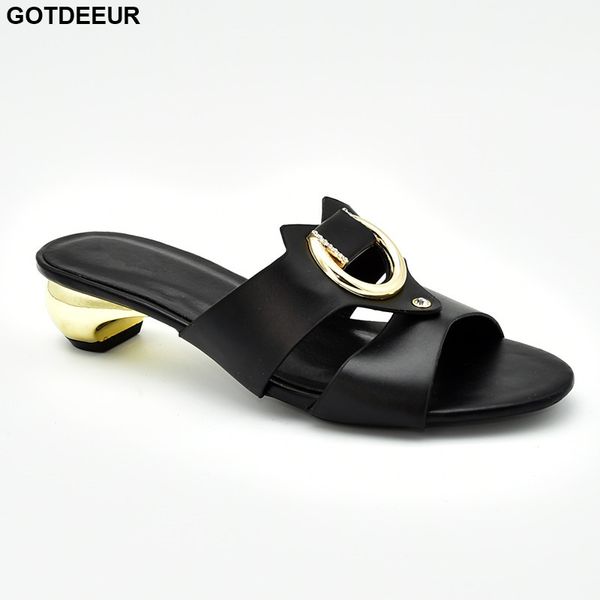 new fashion summer sandals women low heels shoes decorated with rhinestone african women party pumps elegant slip on shoes, Black
new fashion summer sandals women low heels shoes decorated with rhinestone african women party pumps elegant slip on shoes, Black