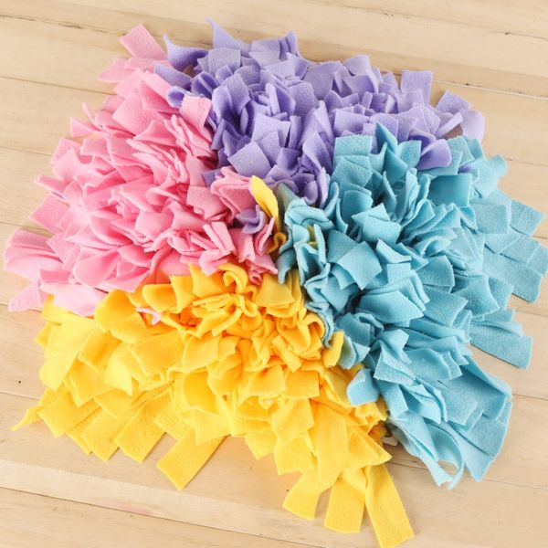 soft pet nose work smell snuffle mat training feeding foraging skill blanket dog dog snuffle mat hand woven sniffing pad
soft pet nose work smell snuffle mat training feeding foraging skill blanket dog dog snuffle mat hand woven sniffing pad