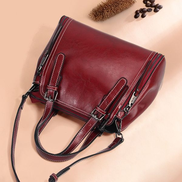 bag female 2020 new fashion handbag messenger bag women cow leather shoulder genuine leather casual cell phone pocket
bag female 2020 new fashion handbag messenger bag women cow leather shoulder genuine leather casual cell phone pocket