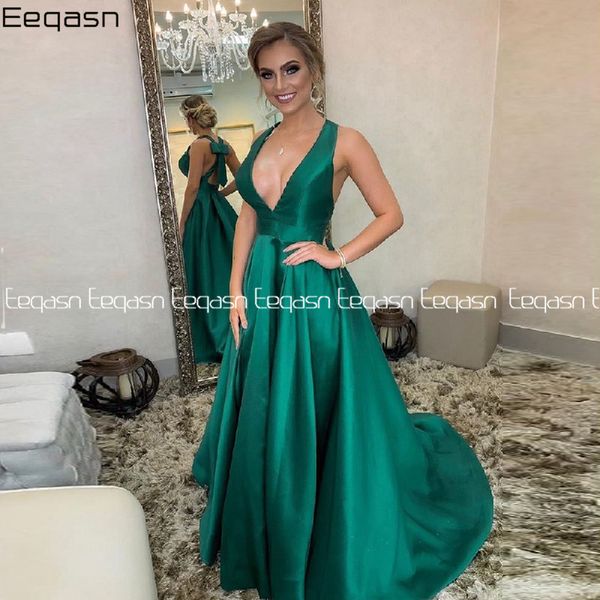 vestidos de gala green v-neck prom dresses long elegant backless a-line formal party dress 2020 plus size, White;black
vestidos de gala green v-neck prom dresses long elegant backless a-line formal party dress 2020 plus size, White;black