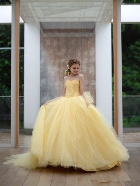 винтаж принцесса желтое бальное платье quinceanera платья романтические платья выпускного вечера милая пухлые органзы сладкие 15 лет платье, Blue;red
винтаж принцесса желтое бальное платье quinceanera платья романтические платья выпускного вечера милая пухлые органзы сладкие 15 лет платье, Blue;red