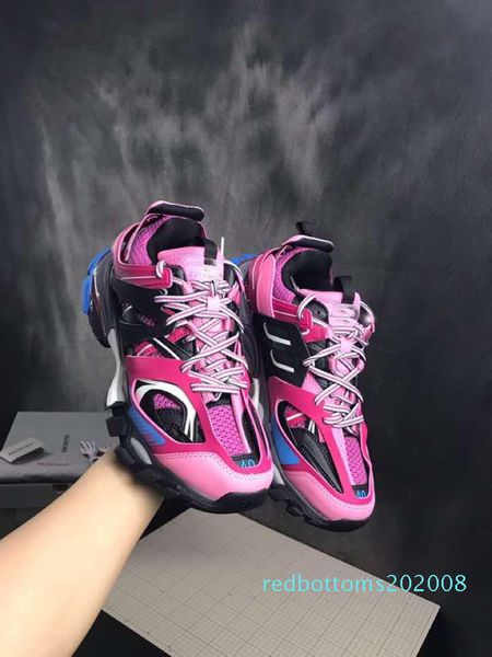 2019 men women casual shoes track 3.0 sneakers tess men black low track 3m triple s shoes outdoor casual shoes designer clunky r08
2019 men women casual shoes track 3.0 sneakers tess men black low track 3m triple s shoes outdoor casual shoes designer clunky r08