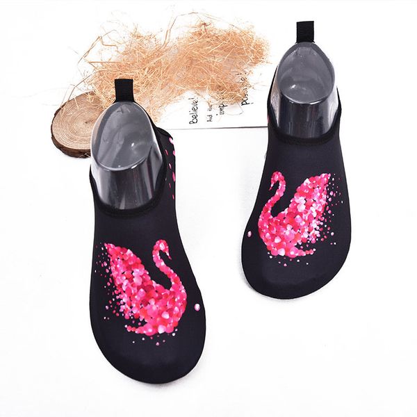 cute women aqua beach shoes driving water upstream shoes for swimming pool surfing print animal sea sports barefoot slippers y200420, Black
cute women aqua beach shoes driving water upstream shoes for swimming pool surfing print animal sea sports barefoot slippers y200420, Black