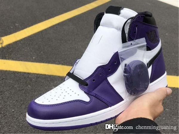 2020 air authentic 1 high og court purple basketball shoes men court purple sports sneakers 555088-500 with box
2020 air authentic 1 high og court purple basketball shoes men court purple sports sneakers 555088-500 with box