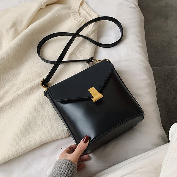 2020 new shoulder messenger bag fashion women bags pure color women bags messenger bag bucket
2020 new shoulder messenger bag fashion women bags pure color women bags messenger bag bucket