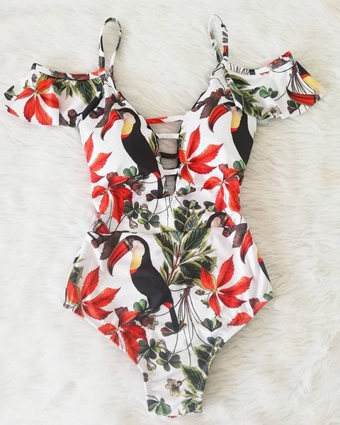 2020 swimwear ruffle one piece swimsuit back cross bathing suit beachwear printed off the shoulder monokini female swim wear
2020 swimwear ruffle one piece swimsuit back cross bathing suit beachwear printed off the shoulder monokini female swim wear