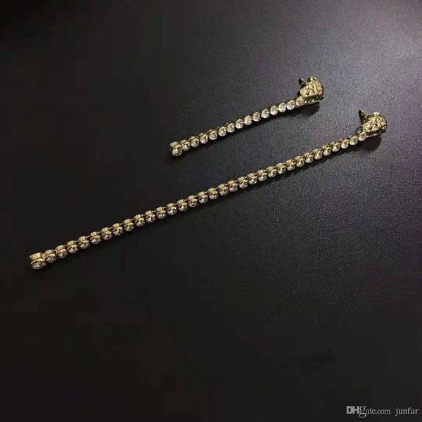 8k plated classical luxury jewelry women earrings crystal asymmetry tassel retro earrings jewelry gift no original box, Silver
8k plated classical luxury jewelry women earrings crystal asymmetry tassel retro earrings jewelry gift no original box, Silver