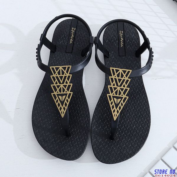 net red sandals female xia with 2020 new bohemian national wind flat bottom wild resort beach shoes, Black
net red sandals female xia with 2020 new bohemian national wind flat bottom wild resort beach shoes, Black