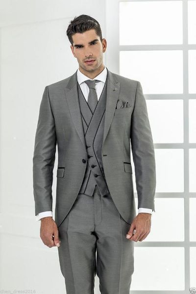light gray peaked lapel one button unique fashion men suits custume homme tuxedos (jacket+pant+handkerchief+tie+vest) 3 pieces, White;black
light gray peaked lapel one button unique fashion men suits custume homme tuxedos (jacket+pant+handkerchief+tie+vest) 3 pieces, White;black
