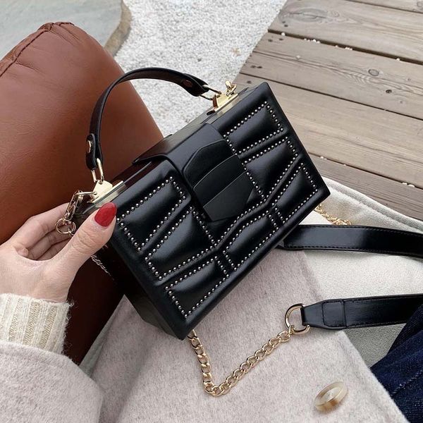 female tote rivet leather crossbody bags for women 2020 handbags sac a main ladies hand shoulder messenger bag
female tote rivet leather crossbody bags for women 2020 handbags sac a main ladies hand shoulder messenger bag